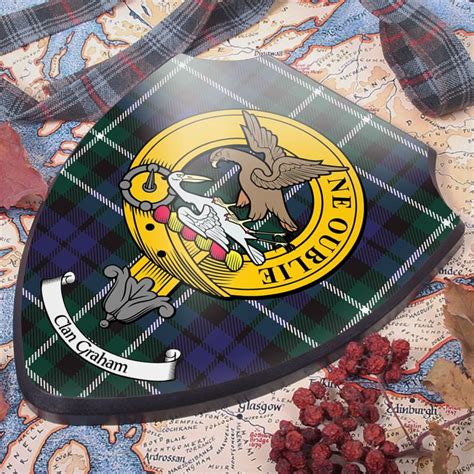 Graham Clan Crest Wall Plaque | Scottish clan tartans, Scottish clans ...