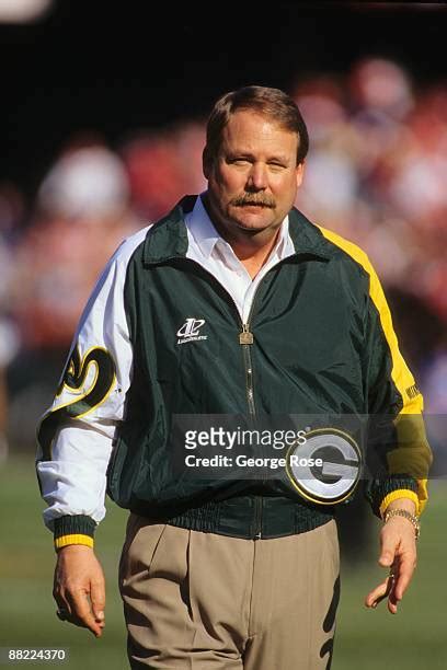 1,123 Coach Mike Holmgren Stock Photos, High-Res Pictures, and Images ...