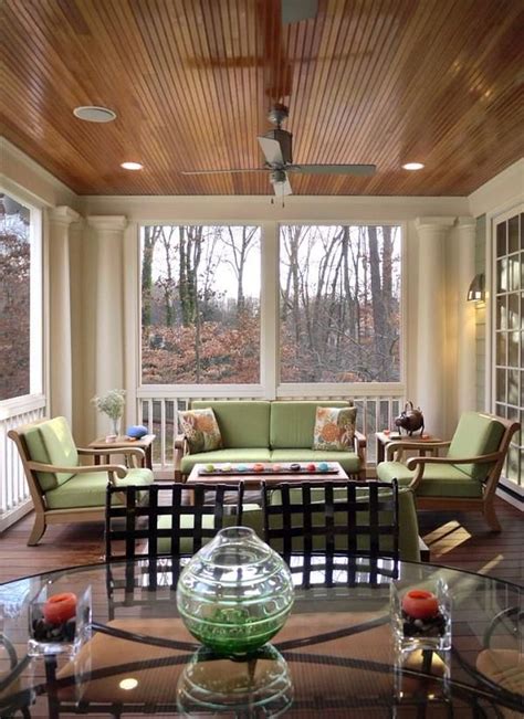 35 Charming Small Sunroom Decorating Ideas You Must Try - SWEETYHOMEE