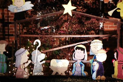 The Story of the Peanuts Nativity Scene - Outdoor Nativity Store