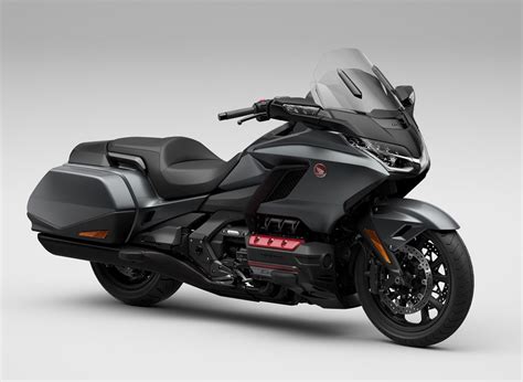 2024 Honda Goldwing Tour - Ronda Chrystal