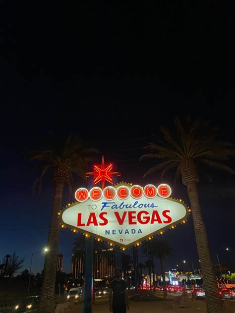 Vegas Wallpaper | Las vegas nightlife, Las vegas, Vegas night