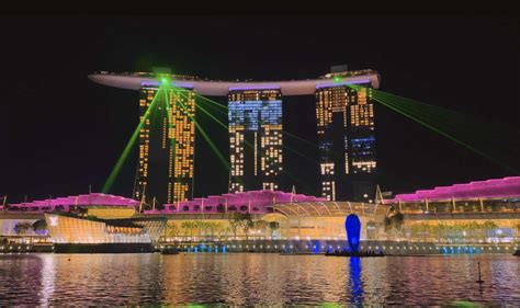 Marina Bay Light Show Cruise - Singapore River Cruise by WaterB