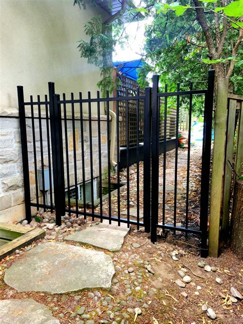 Metal Picket Fence Canada - Aluminum Picket Fence Panels