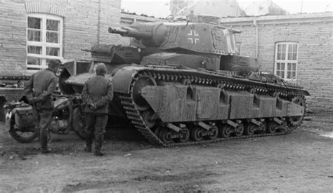 [Photo] Neubaufahrzeug tank with Krupp turret, circa 1940s | World War II Database