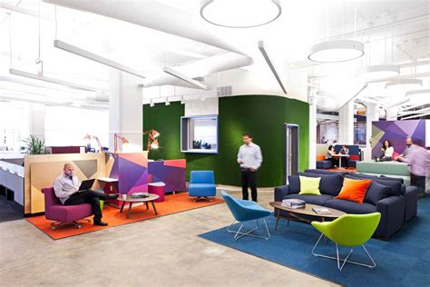 LivePerson's Collaborative and Flexible NYC Office Expansion - Office Snapshots