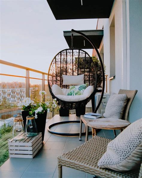 7 Best Balcony Design Ideas To Decorate Your Home Balcony | Foyr