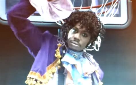 Charlie Murphy from Chappelle Show shares Prince tribute | Larry Brown Sports