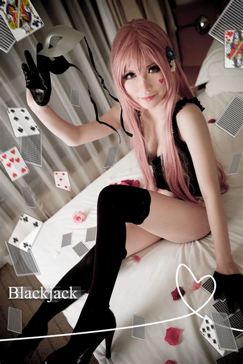 Vocaloid Luka Megurine Cosplay by voizofsnow on DeviantArt