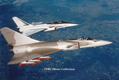 O Dassault Super Mirage 4000 - Poder Aéreo - Aviação Militar, Indústria Aeronáutica e de Defesa