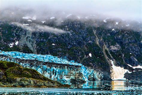 Images Cart : Kayaking Glacier Bay, Alaska