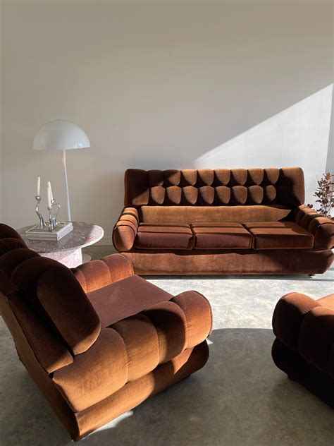 - Vintage Tufted Chocolate Velvet Sofa – Curated Spaces