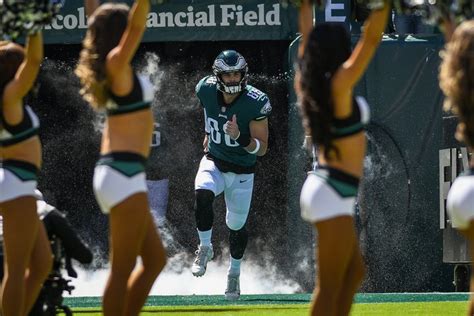 Eagles sign TE Dallas Goedert to four-year contract extension | PhillyVoice