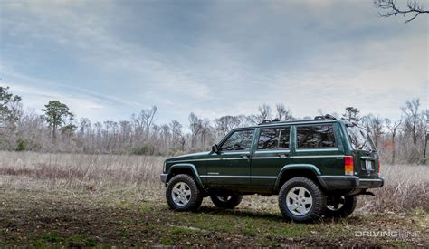 Project Recycled Green Part 1: 2000 Jeep Cherokee XJ Build | DrivingLine