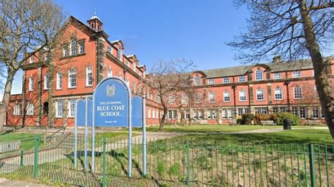 Liverpool school renames houses over slave trade links - BBC News