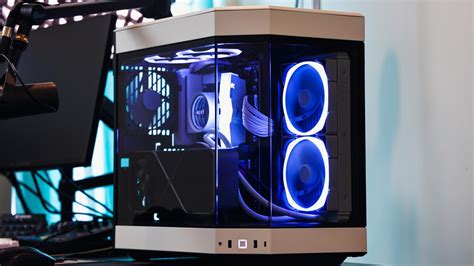 PC Water Cooling: A Beginner's Guide | HYTE