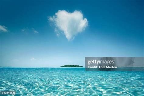 147,984 Blue Tropical Ocean Stock Photos, High-Res Pictures, and Images - Getty Images