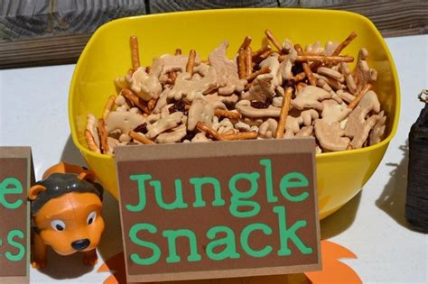 Jungle snack mix :) | Theme snack, Summer camp crafts, Safari food