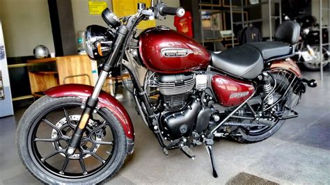 Royal Enfield Meteor 350 | Stellar Red | Walkaround Review - Meteor 350 | Price, Features, Specs ...