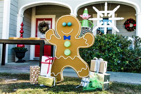 DIY Front Yard Gingerbread Man | Christmas yard decorations, Christmas decorations diy outdoor ...