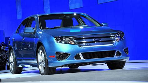 2010 Ford Fusion, Sport, Hybrid Revealed Live