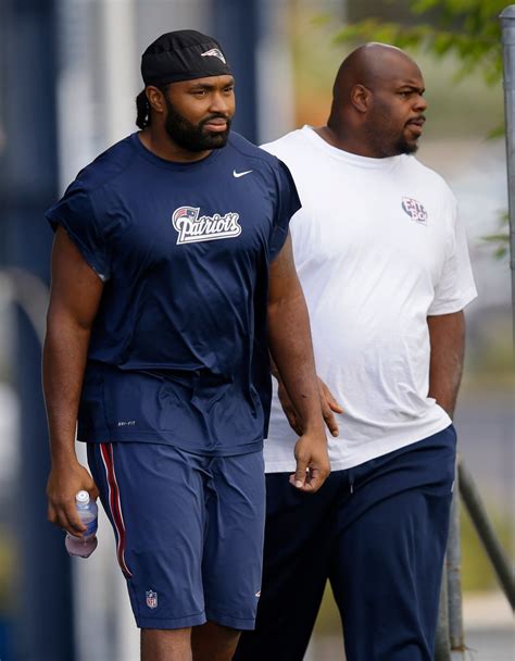 NFL Notes: Why the Patriots were proactive with Jerod Mayo