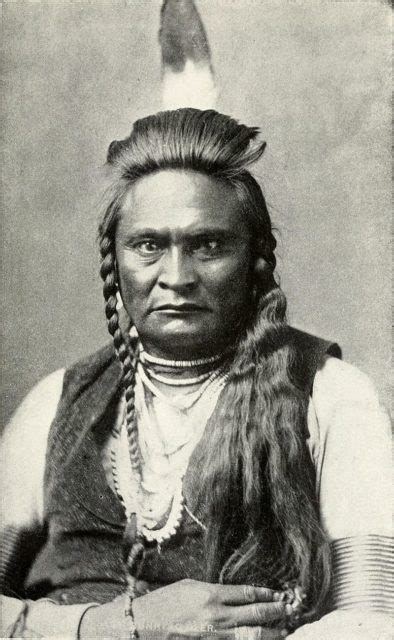 Stunning portraits of chiefs and members of the Crow tribe