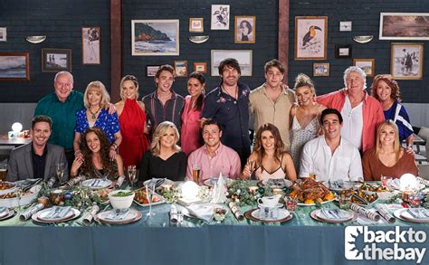 The Home and Away cast unite for one final 'Christmas in Summer Bay'