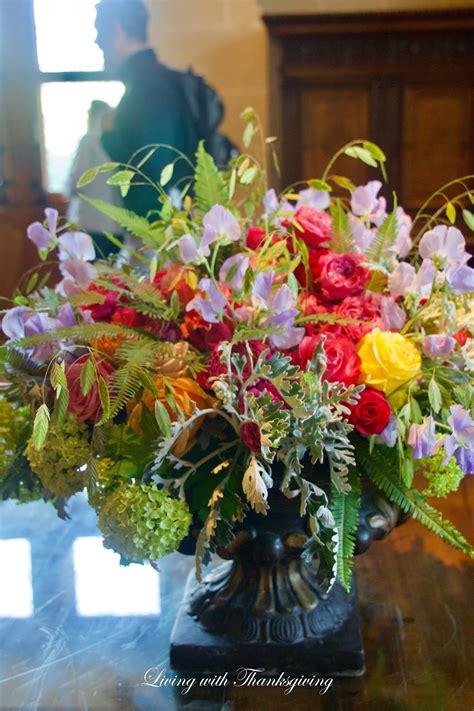 Flower arrangements at Château Chenonceau - Living With Thanksgiving