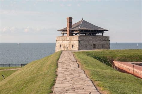 Exploring 300 Years of History at Old Fort Niagara - Uncovering New York