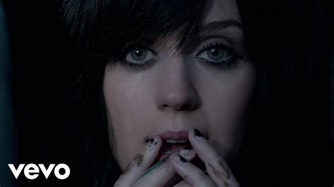 Katy Perry - The One That Got Away (Official Music Video) Chords - Chordify