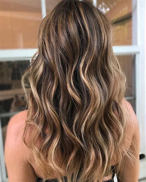 These Beautiful Brown Hair Color With Highlights You'll Want To Try ...