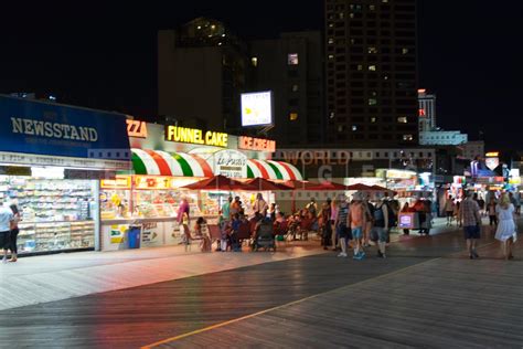 Food choices at Atlantic city boardwalk