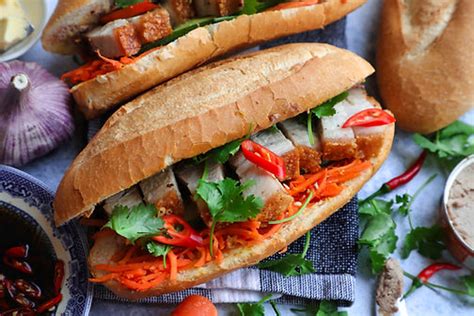 Vietnamese Crispy Pork Roll - Roast Pork Banh Mi | Vietnamese Recipes ...