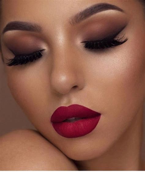 Top 60 Best Red Lipstick Looks For Women - Sultry Lip Makeup