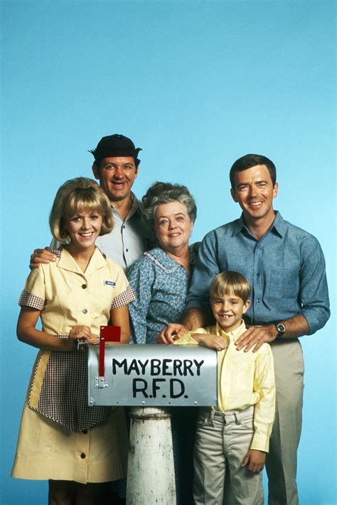 Arlene Golonka, 'Mayberry R.F.D.’ star, dead at 85