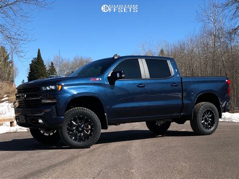 2020 Chevrolet Silverado 1500 Fuel Vandal ReadyLIFT Suspension Lift 4" | Custom Offsets