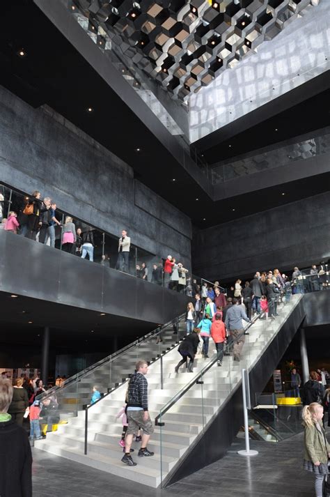 Gallery of Harpa Concert Hall and Conference Centre / Henning Larsen ...