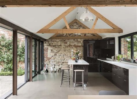 Luminous barn conversion in the English countryside