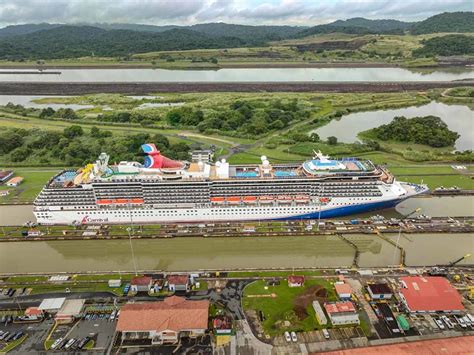 Panama Canal Celebrates Start of 2022-2023 Cruise Season - Autoridad ...