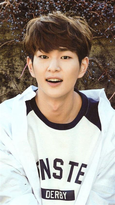 Onew Shinee Wallpapers - Top Free Onew Shinee Backgrounds - WallpaperAccess