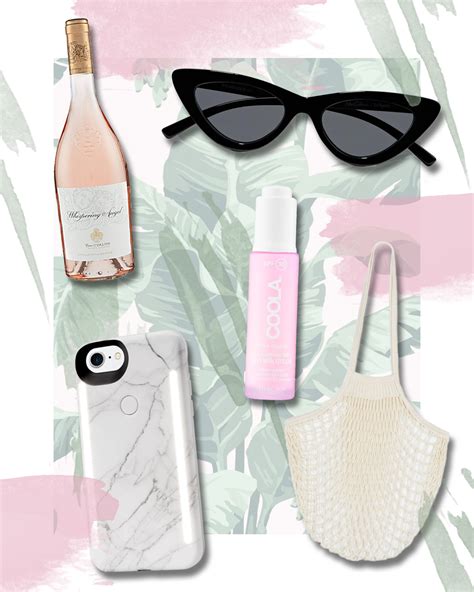 Currently Obsessed: Summer Essentials for the Beach