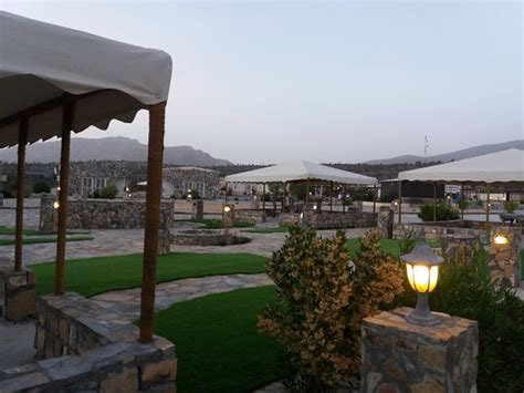 Jebel Shams Resort - UPDATED 2018 Prices & Campground Reviews (Al Hamra ...