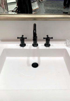 Black Farmhouse Bathroom Sink Faucet