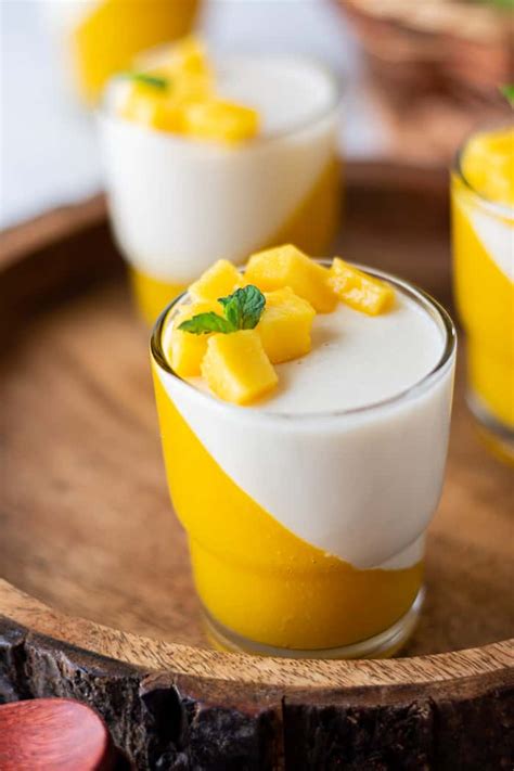 Mango Panna Cotta - A Classic Twist