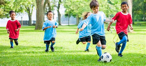 Five Reasons Kids Should Play Sports Outside - My Backyard Sports