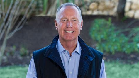 Max Lucado Issues Apology After Coming Under Fire by LGBT Community | CBN News