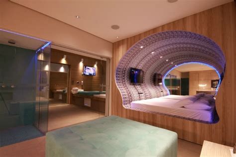 26 Futuristic Bedroom Designs - Decoholic