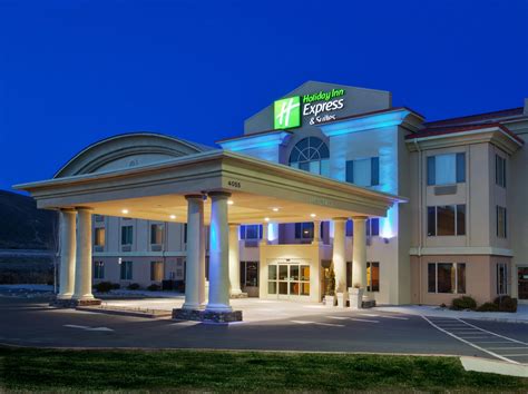 Carson City Hotel With Indoor Pool | Holiday Inn Express & Suites Carson City