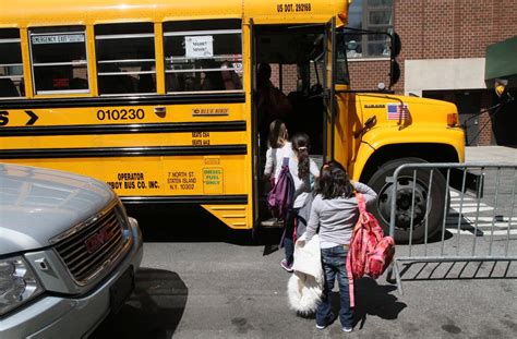 School Bus Drivers’ Union Calls for Strike on Wednesday - The New York ...